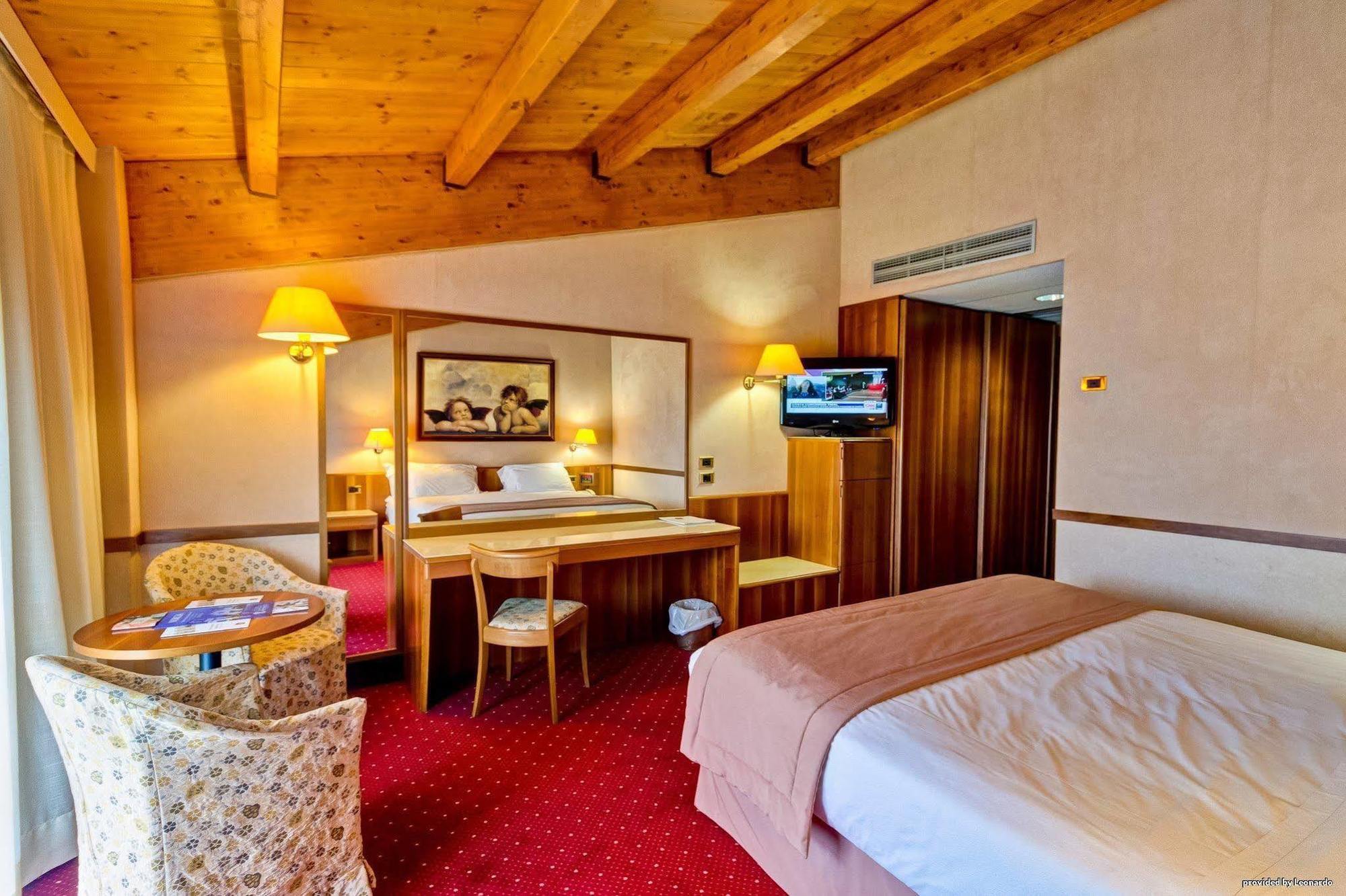 Best Western Hotel Salicone Norcia Exterior foto